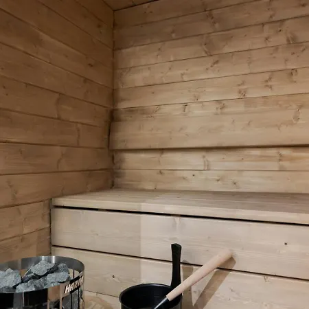 Convenient For 6 With Sauna Lejlighed *